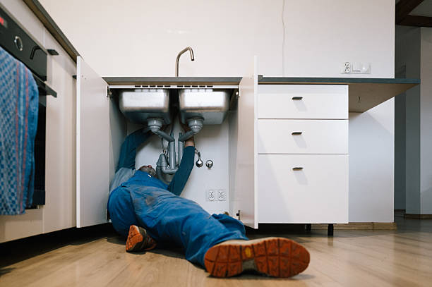 Professional Leak Detection technician working in Queensbury, NY
